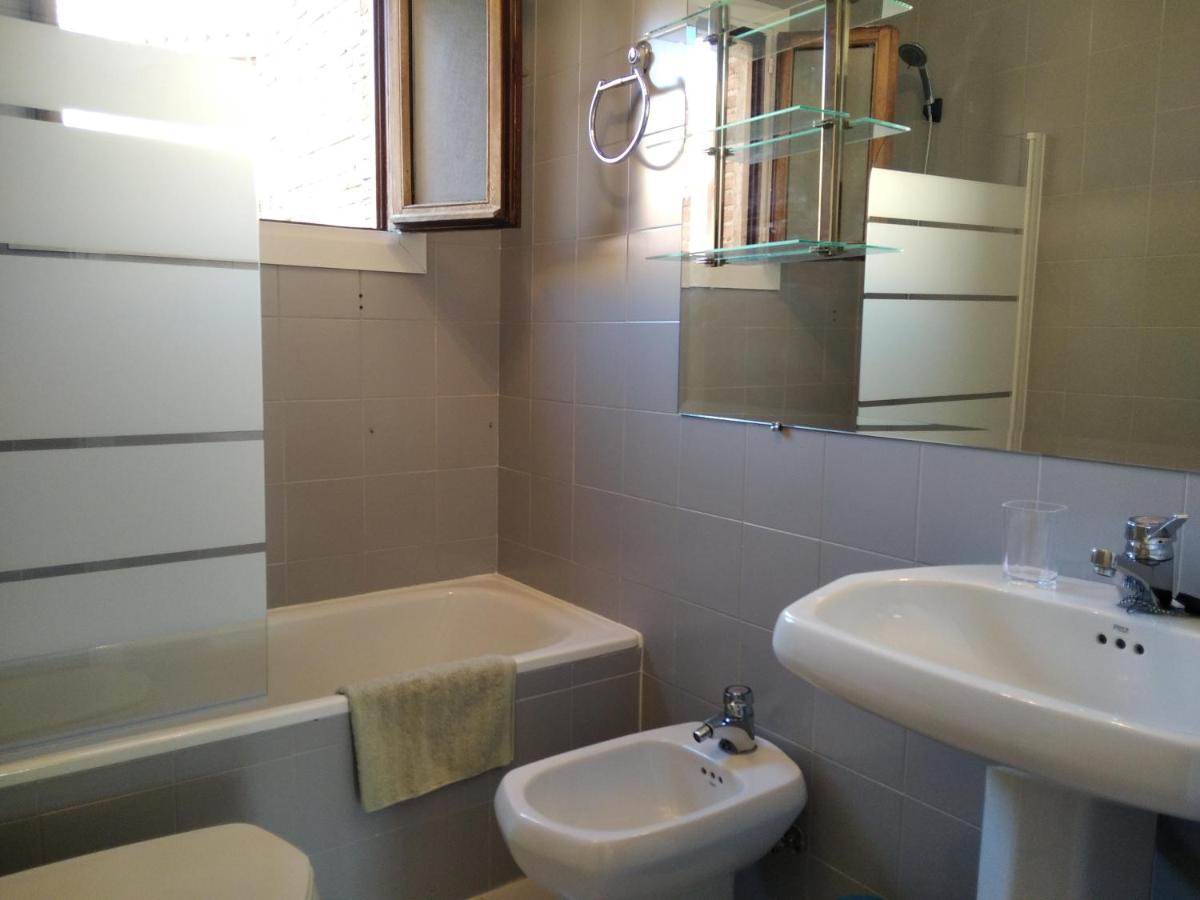 Casa Paseo Del Tajo-Con Parking Gratis Apartment Toledo Exterior photo
